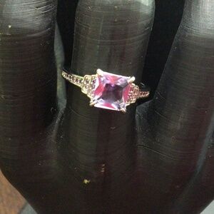 Bomb party lavender ring with lavender rhinestones on the band. Sz 9
